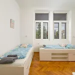 Todorovic Apartamento *