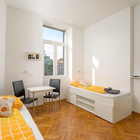 Todorovic アパート